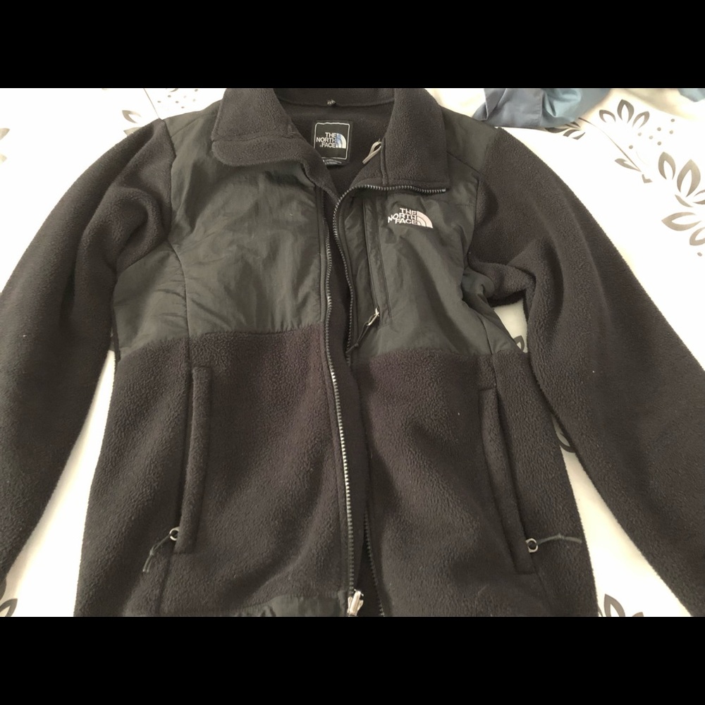 The North Face Woman’s Denali Jacket